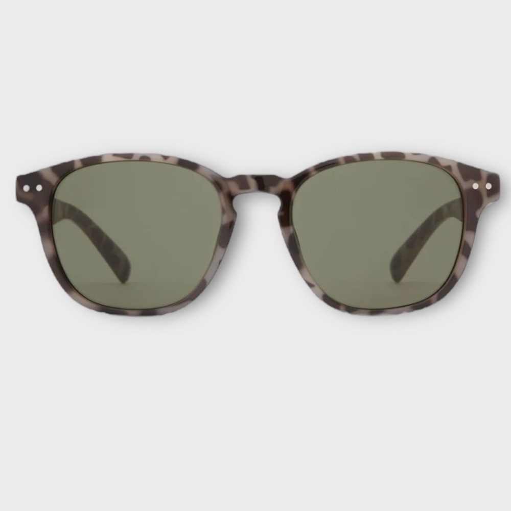Dot Dash Driver Vintage Wayfarer Sunglasses Unisex UPF 400 NWT